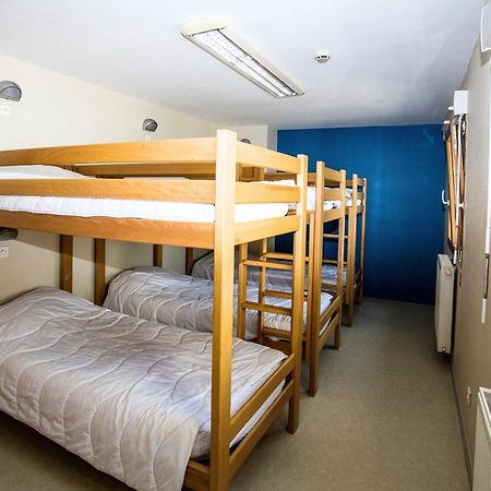 Auberge De Jeunesse Hi Pontarlier Eksteriør bilde