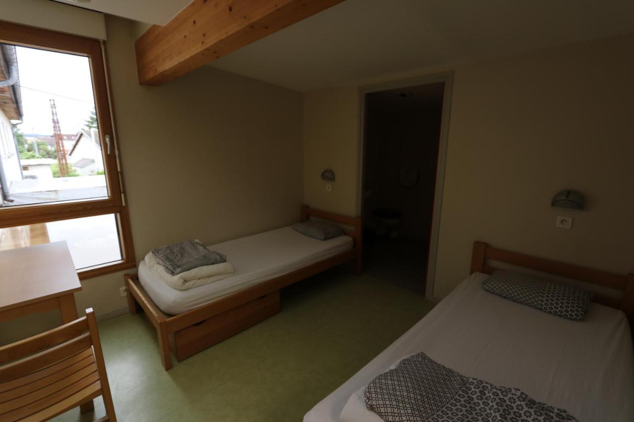 Auberge De Jeunesse Hi Pontarlier Eksteriør bilde