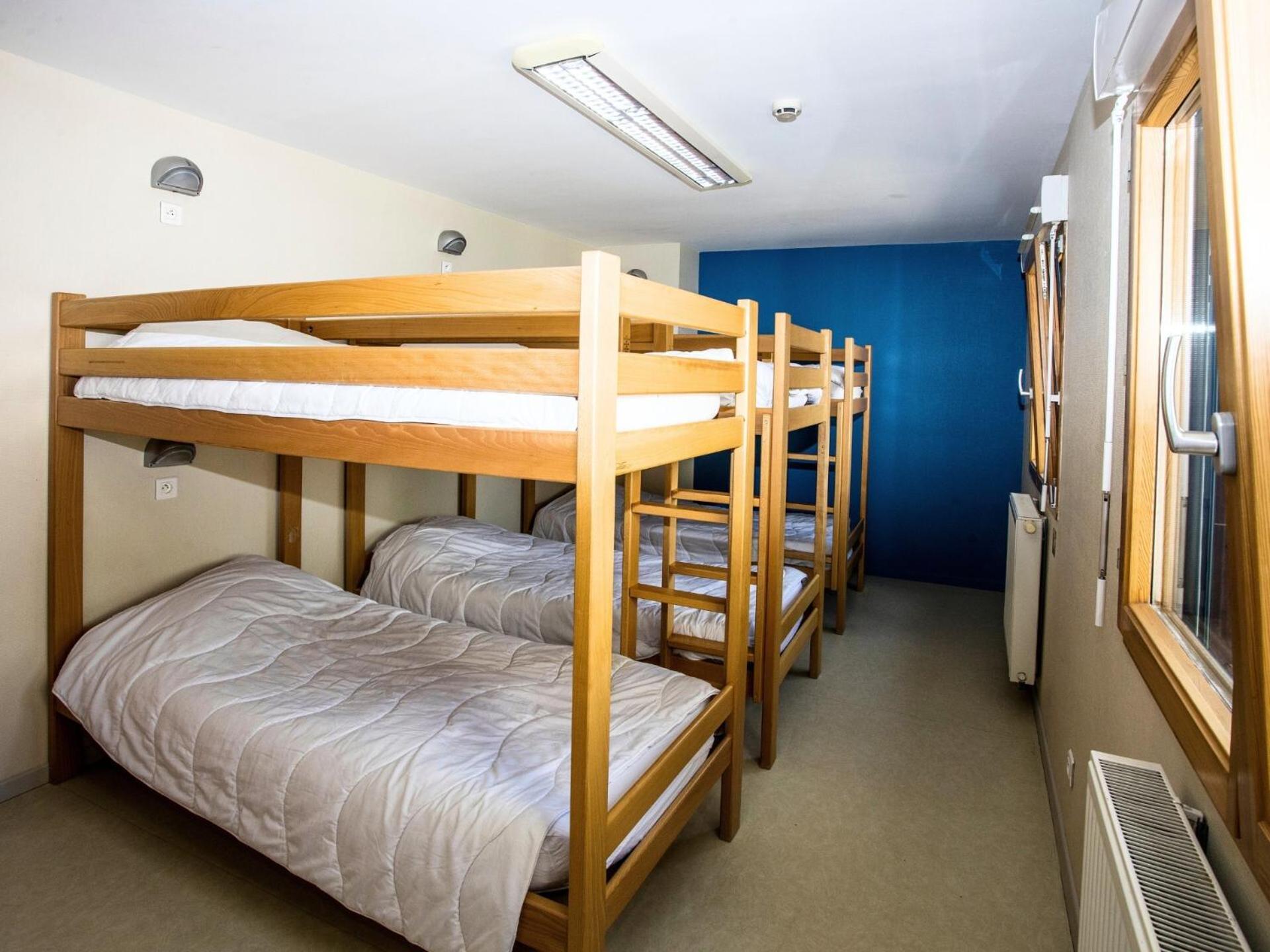 Auberge De Jeunesse Hi Pontarlier Eksteriør bilde